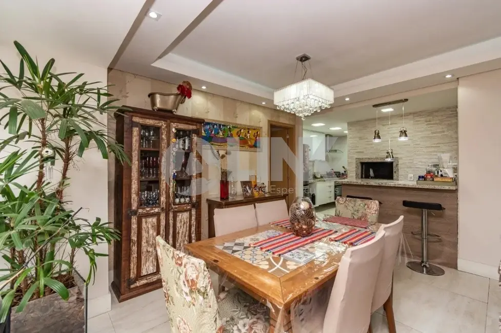 Apartamento com 3 quartos à venda, 106m2 em Passo da Areia, Porto Alegre - RS - imagem 4 Foto 4 de Apartamento com 3 quartos à venda, 106m2 em Passo da Areia, Porto Alegre - RS