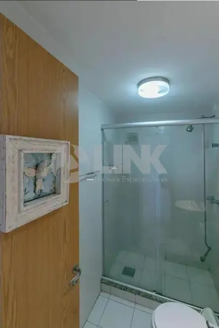 Foto 9 de Apartamento com 2 quartos à venda, 64m2 em Passo da Areia, Porto Alegre - RS