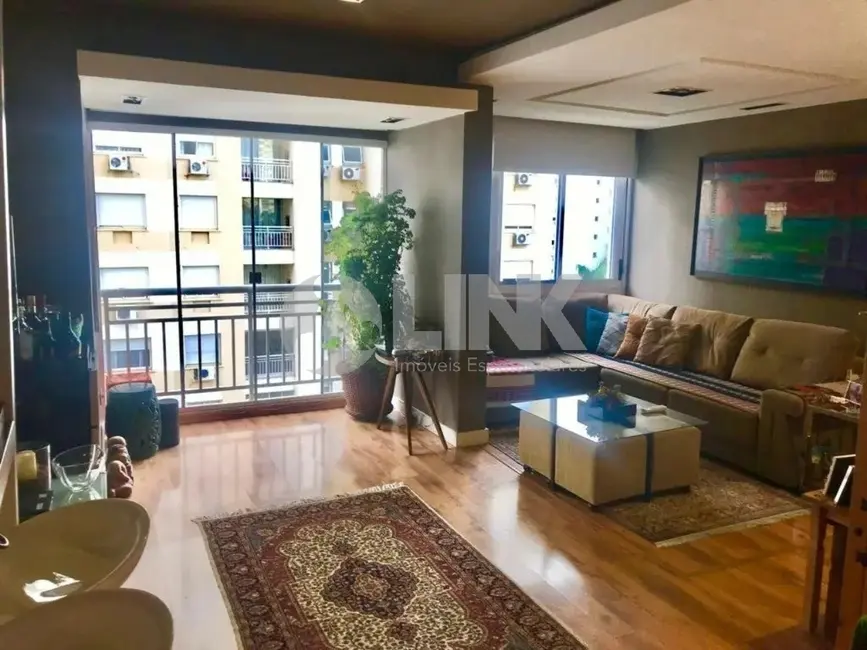 Foto 1 de Apartamento com 3 quartos à venda, 74m2 em Passo da Areia, Porto Alegre - RS