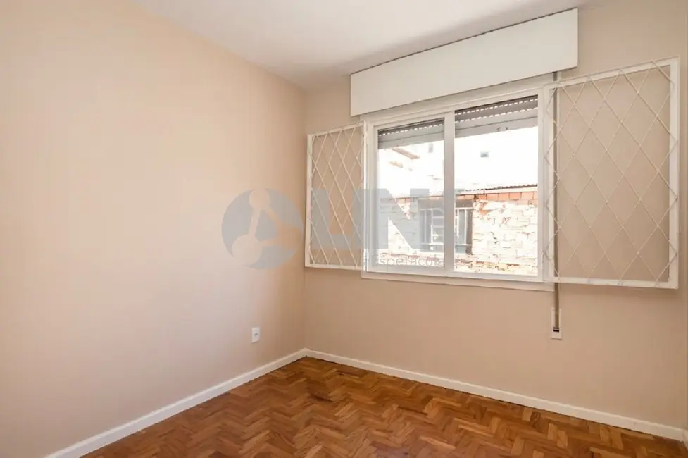 Foto 7 de Apartamento com 1 quarto à venda, 40m2 em Vila Ipiranga, Porto Alegre - RS