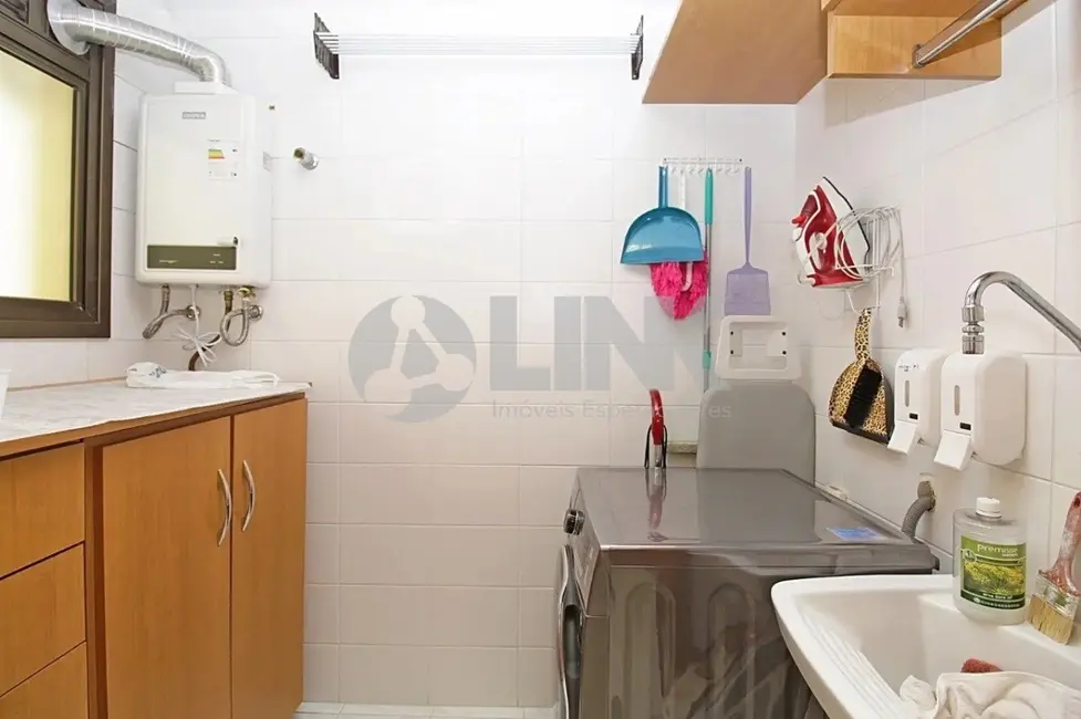 Foto 8 de Apartamento com 3 quartos à venda, 87m2 em Passo da Areia, Porto Alegre - RS