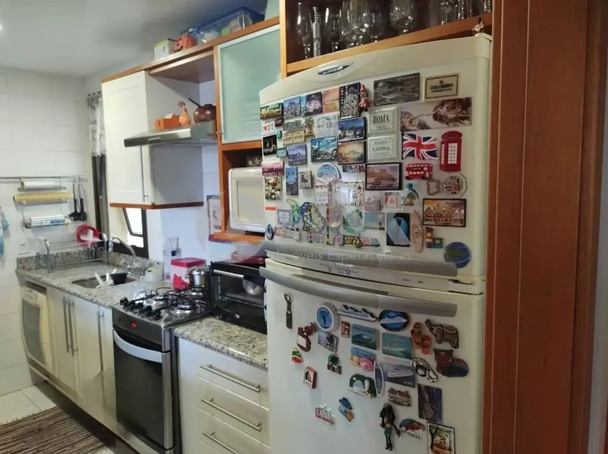 Apartamento com 3 quartos à venda, 87m2 em Passo da Areia, Porto Alegre - RS - imagem 5 Foto 5 de Apartamento com 3 quartos à venda, 87m2 em Passo da Areia, Porto Alegre - RS