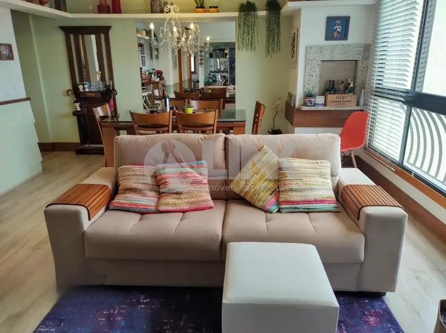 Foto 1 de Apartamento com 3 quartos à venda, 87m2 em Passo da Areia, Porto Alegre - RS