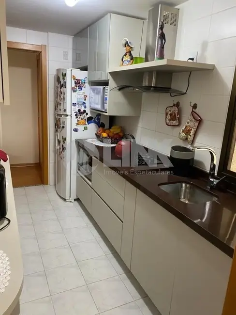 Apartamento com 3 quartos à venda, 87m2 em Passo da Areia, Porto Alegre - RS - imagem 4 Foto 4 de Apartamento com 3 quartos à venda, 87m2 em Passo da Areia, Porto Alegre - RS