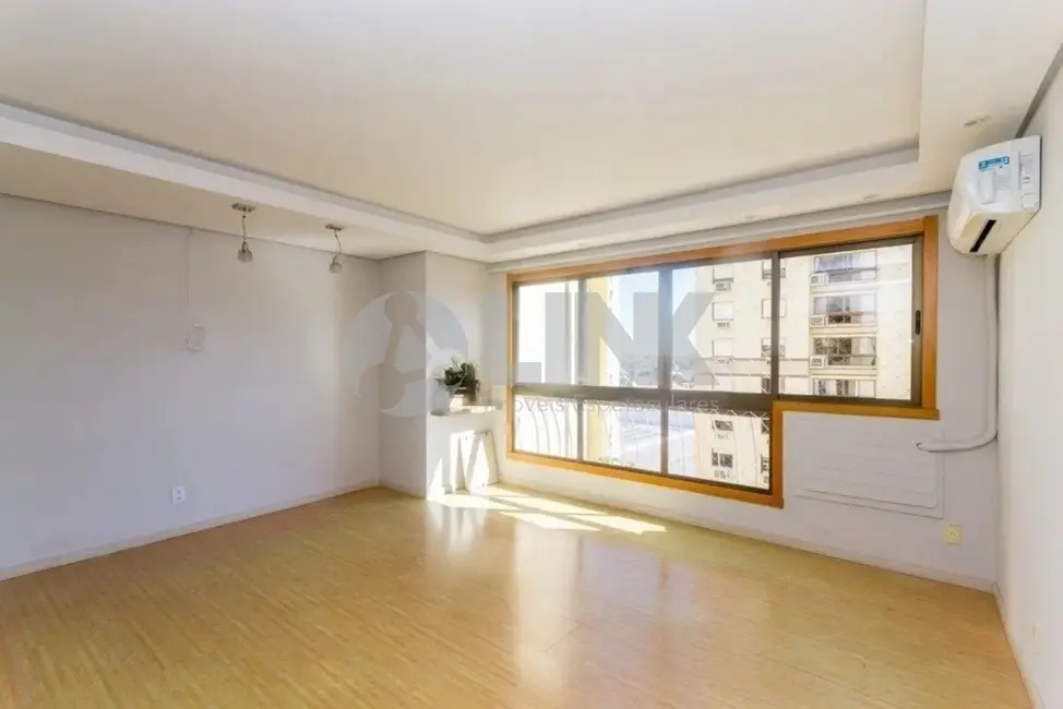 Apartamento com 3 quartos à venda, 88m2 em Passo da Areia, Porto Alegre - RS - imagem 4 Foto 4 de Apartamento com 3 quartos à venda, 88m2 em Passo da Areia, Porto Alegre - RS