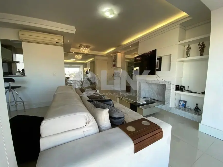 Apartamento com 3 quartos à venda, 82m2 em Passo da Areia, Porto Alegre - RS - imagem 5 Foto 5 de Apartamento com 3 quartos à venda, 82m2 em Passo da Areia, Porto Alegre - RS