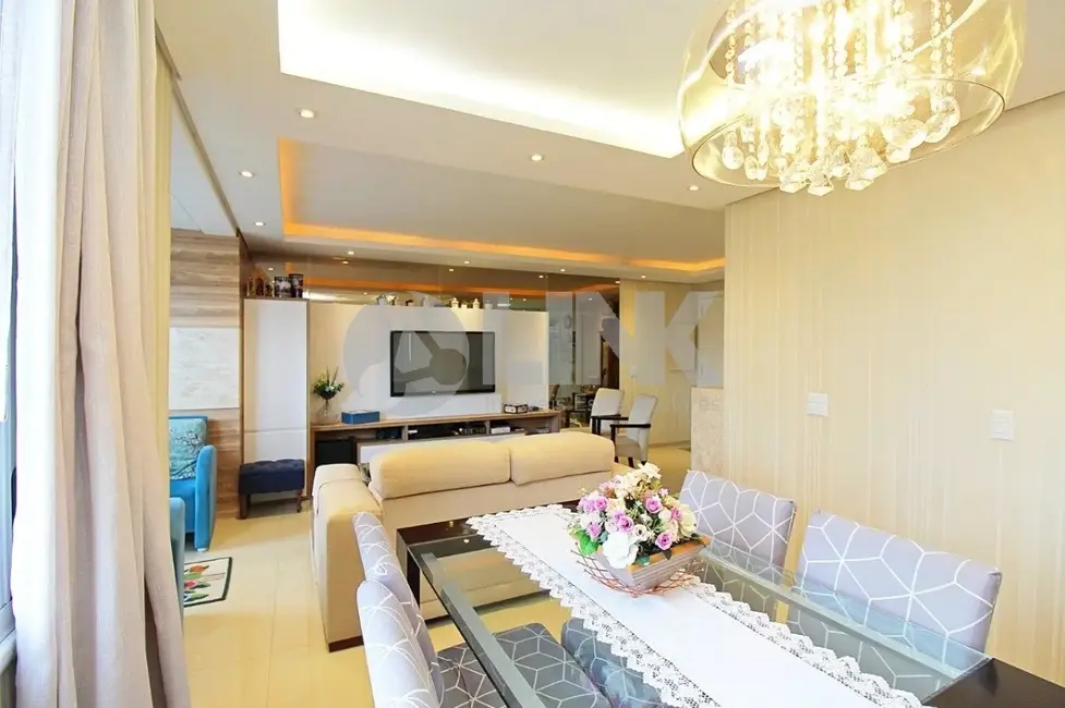 Apartamento com 2 quartos à venda, 82m2 em Passo da Areia, Porto Alegre - RS - imagem 8 Foto 8 de Apartamento com 2 quartos à venda, 82m2 em Passo da Areia, Porto Alegre - RS