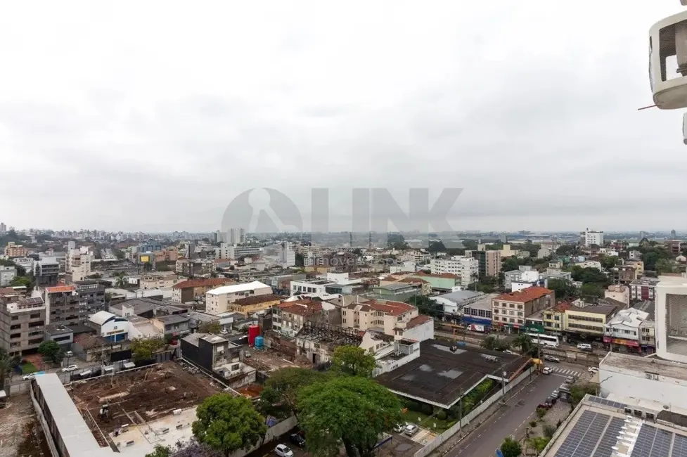 Foto 9 de Apartamento com 2 quartos à venda, 70m2 em Passo da Areia, Porto Alegre - RS