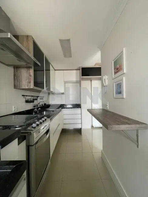 Foto 4 de Apartamento com 3 quartos à venda, 75m2 em Passo da Areia, Porto Alegre - RS