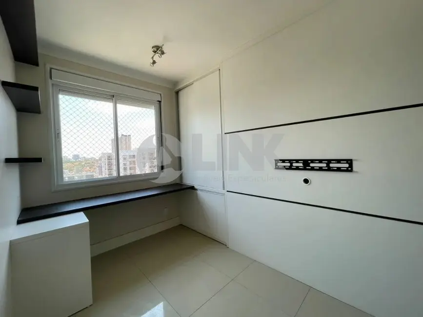 Foto 8 de Apartamento com 3 quartos à venda, 75m2 em Passo da Areia, Porto Alegre - RS