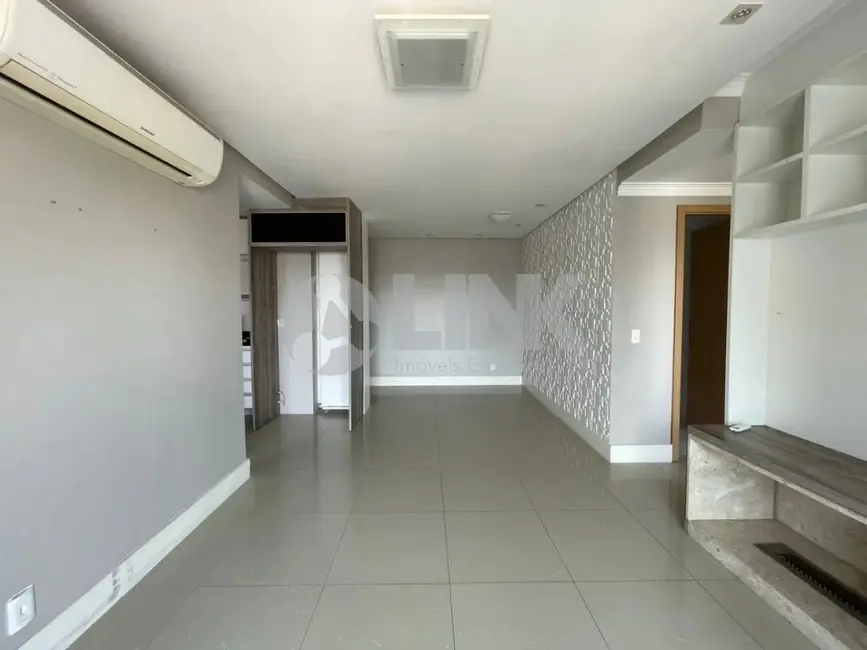 Foto 2 de Apartamento com 3 quartos à venda, 75m2 em Passo da Areia, Porto Alegre - RS