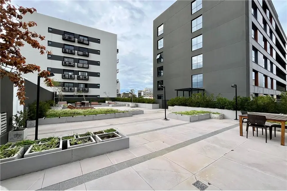 Sala Comercial à venda, 35m2 em Menino Deus, Porto Alegre - RS - imagem 9 Foto 9 de Sala Comercial à venda, 35m2 em Menino Deus, Porto Alegre - RS