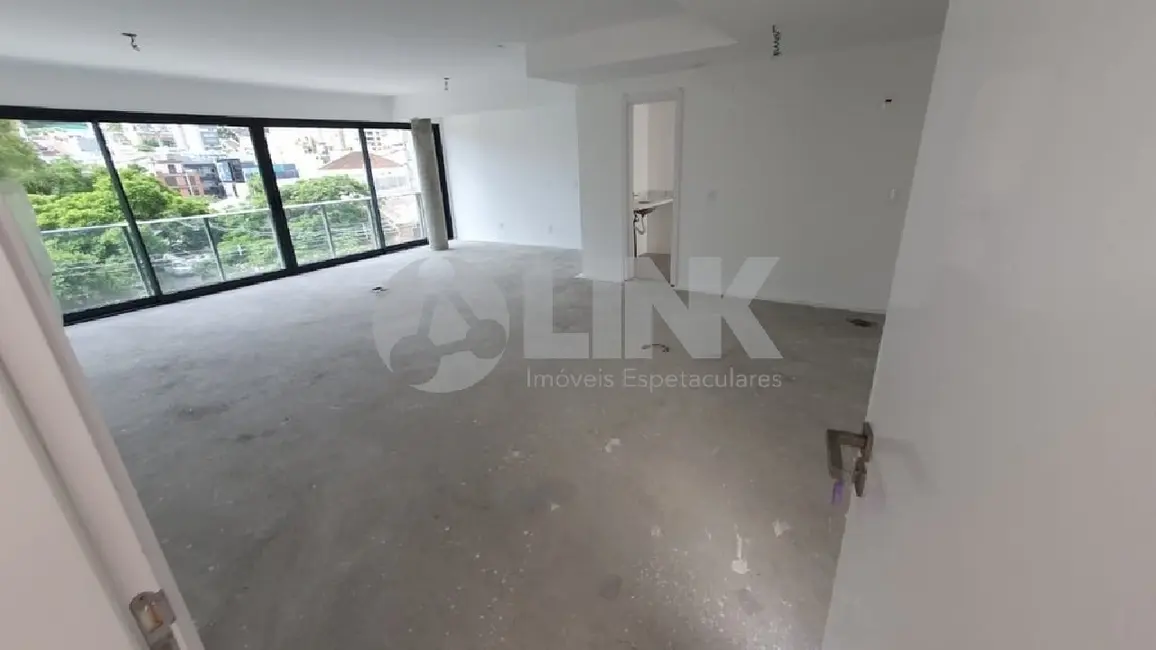 Apartamento com 1 quarto à venda, 67m2 em Petrópolis, Porto Alegre - RS - imagem 1 Foto 1 de Apartamento com 1 quarto à venda, 67m2 em Petrópolis, Porto Alegre - RS