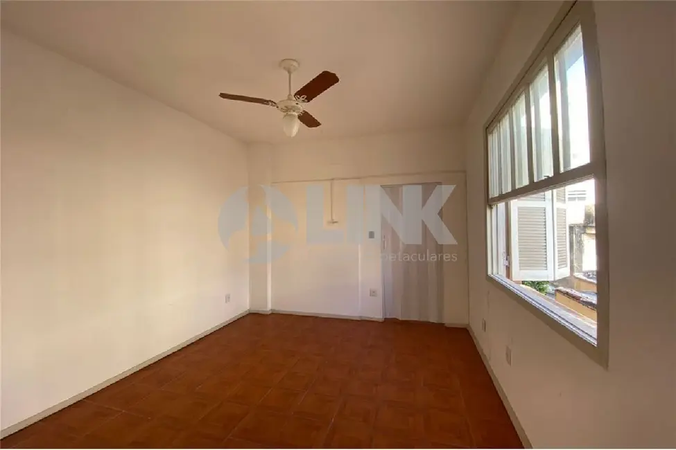 Apartamento com 1 quarto à venda, 32m2 em Centro Histórico, Porto Alegre - RS - imagem 3 Foto 3 de Apartamento com 1 quarto à venda, 32m2 em Centro Histórico, Porto Alegre - RS