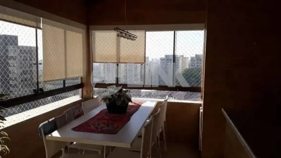 Foto 4 de Apartamento com 2 quartos à venda, 130m2 em Cristo Redentor, Porto Alegre - RS