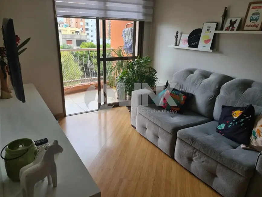 Foto 1 de Apartamento com 3 quartos à venda, 70m2 em Cristo Redentor, Porto Alegre - RS