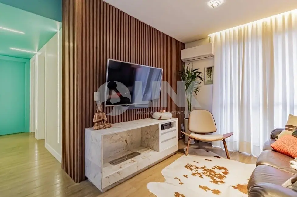 Foto 3 de Apartamento com 3 quartos à venda, 70m2 em Cristo Redentor, Porto Alegre - RS