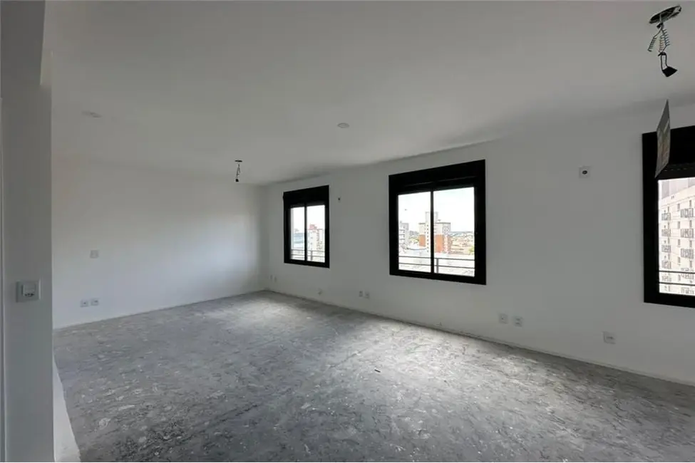 Foto 2 de Apartamento com 1 quarto à venda, 43m2 em Auxiliadora, Porto Alegre - RS