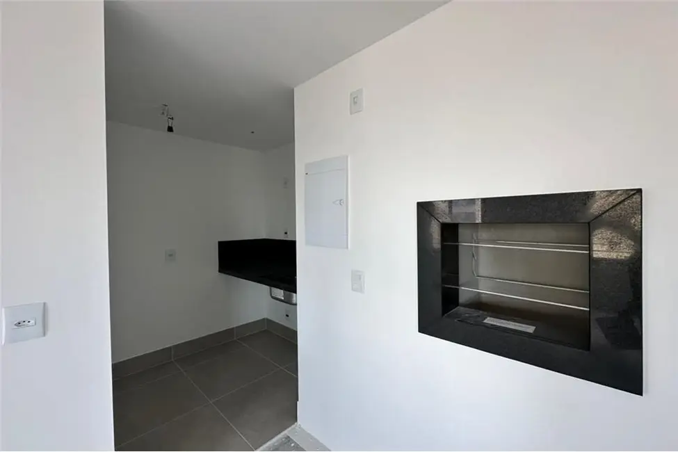 Apartamento com 1 quarto à venda, 43m2 em Auxiliadora, Porto Alegre - RS - imagem 4 Foto 4 de Apartamento com 1 quarto à venda, 43m2 em Auxiliadora, Porto Alegre - RS