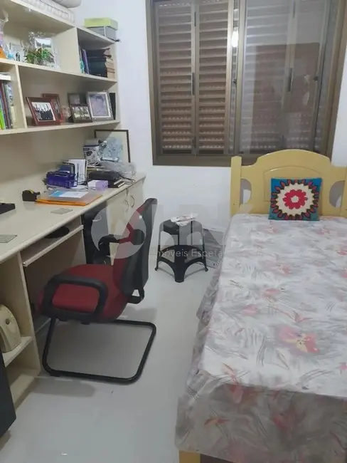 Foto 9 de Apartamento com 3 quartos à venda, 70m2 em Cristo Redentor, Porto Alegre - RS