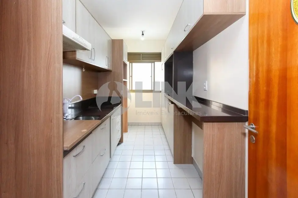 Foto 6 de Apartamento com 3 quartos à venda, 70m2 em Cristo Redentor, Porto Alegre - RS