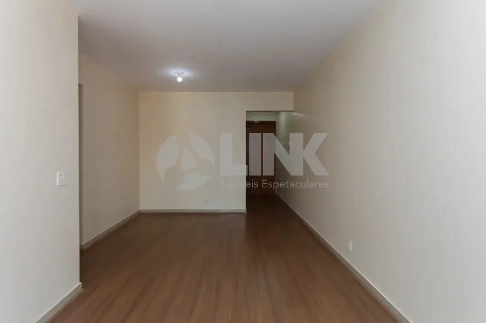 Foto 2 de Apartamento com 3 quartos à venda, 70m2 em Cristo Redentor, Porto Alegre - RS