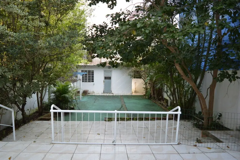 Casa com 3 quartos à venda em Azenha, Porto Alegre - RS - imagem 8 Foto 8 de Casa com 3 quartos à venda em Azenha, Porto Alegre - RS