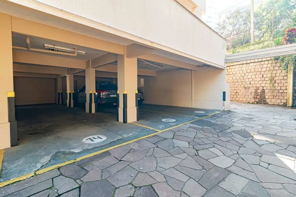 Apartamento com 3 quartos à venda, 154m2 em Bela Vista, Porto Alegre - RS - imagem 9 Foto 9 de Apartamento com 3 quartos à venda, 154m2 em Bela Vista, Porto Alegre - RS