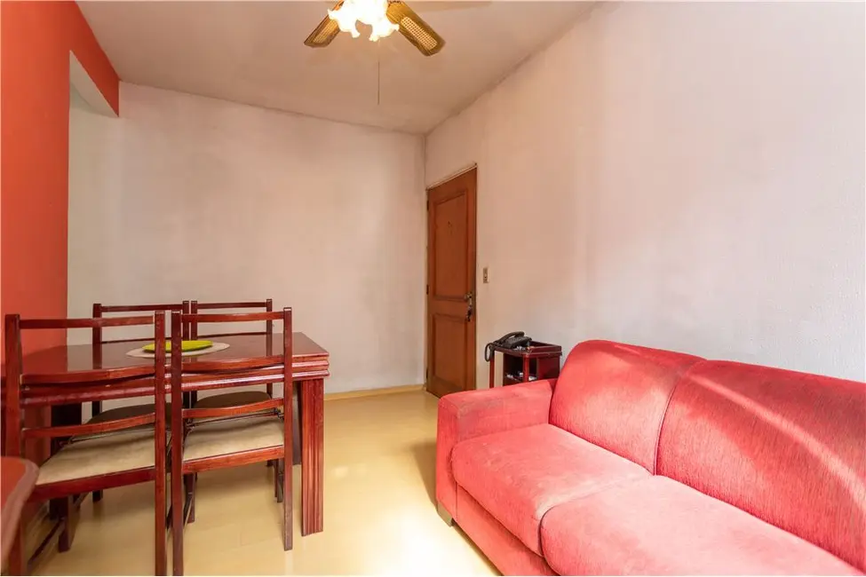 Foto 3 de Apartamento com 2 quartos à venda, 58m2 em Porto Alegre - RS