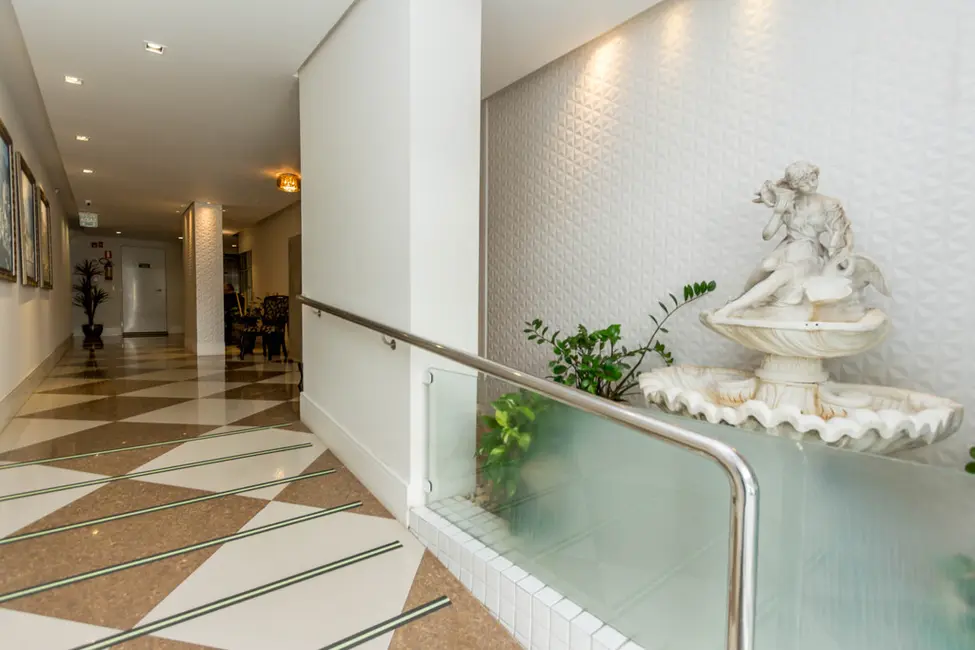 Apartamento com 3 quartos à venda, 136m2 em Centro, Tramandai - RS - imagem 3 Foto 3 de Apartamento com 3 quartos à venda, 136m2 em Centro, Tramandai - RS
