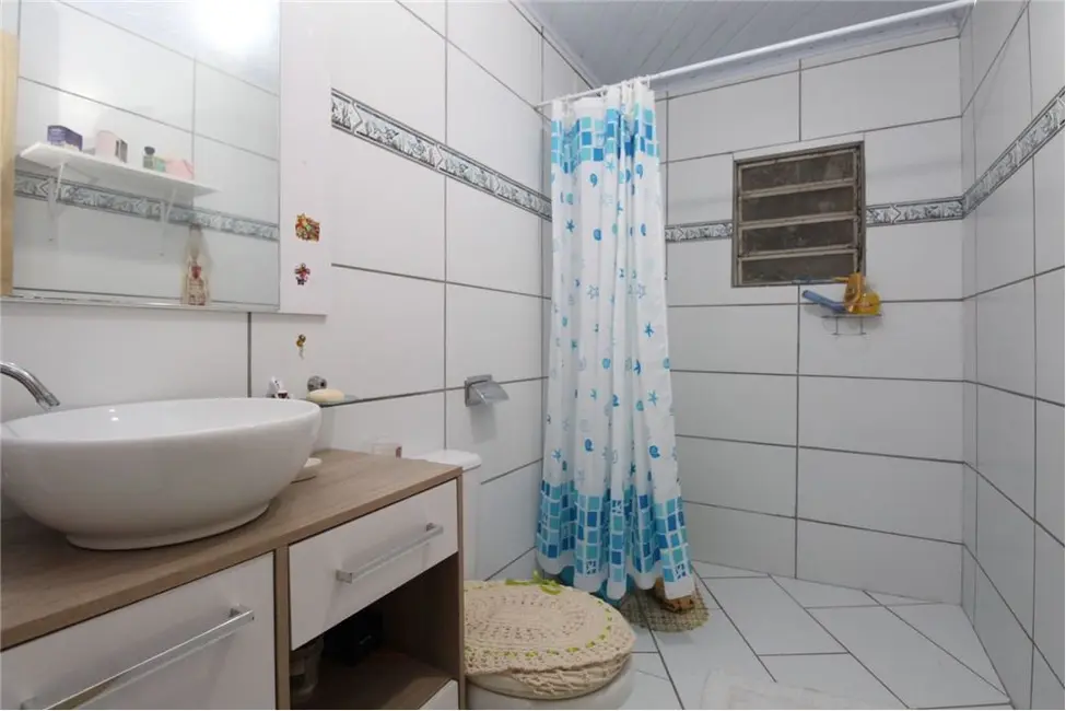 Foto 9 de Casa com 2 quartos à venda, 130m2 em Mário Quintana, Porto Alegre - RS