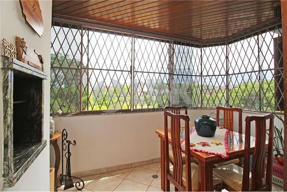 Foto 5 de Apartamento com 3 quartos à venda, 153m2 em Jardim Itu, Porto Alegre - RS