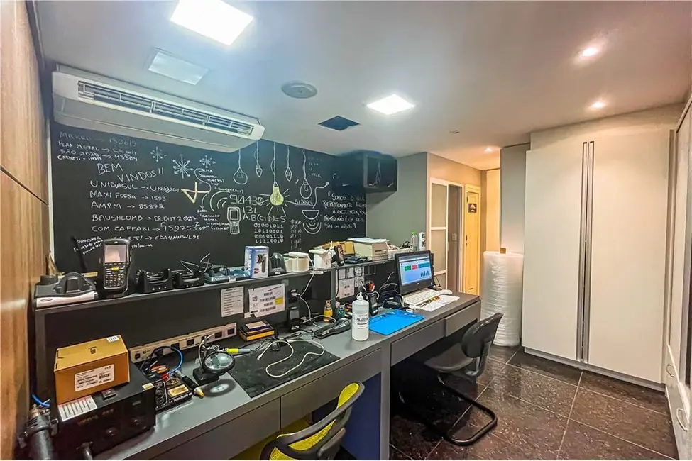 Foto 3 de Sala Comercial à venda, 62m2 em Independência, Porto Alegre - RS