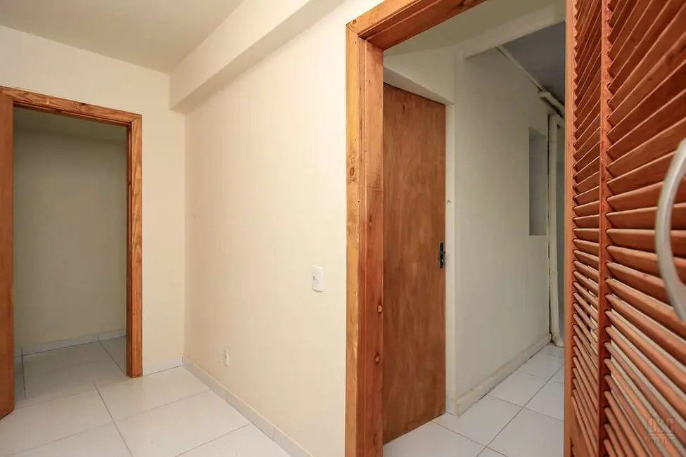 Apartamento com 2 quartos à venda, 68m2 em Azenha, Porto Alegre - RS - imagem 9 Foto 9 de Apartamento com 2 quartos à venda, 68m2 em Azenha, Porto Alegre - RS
