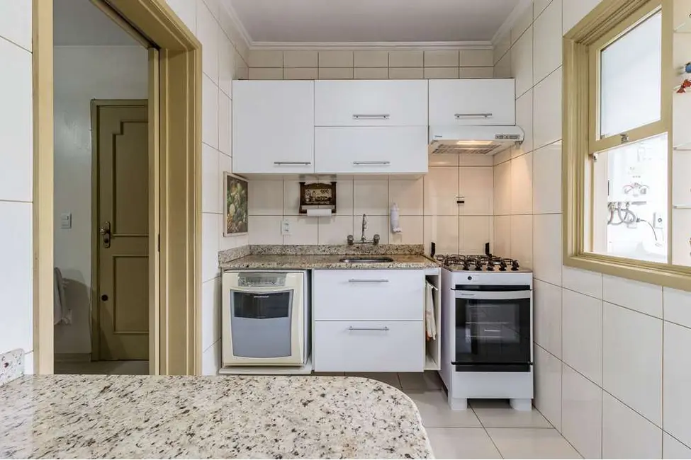 Foto 8 de Apartamento com 3 quartos à venda, 89m2 em Jardim Botânico, Porto Alegre - RS