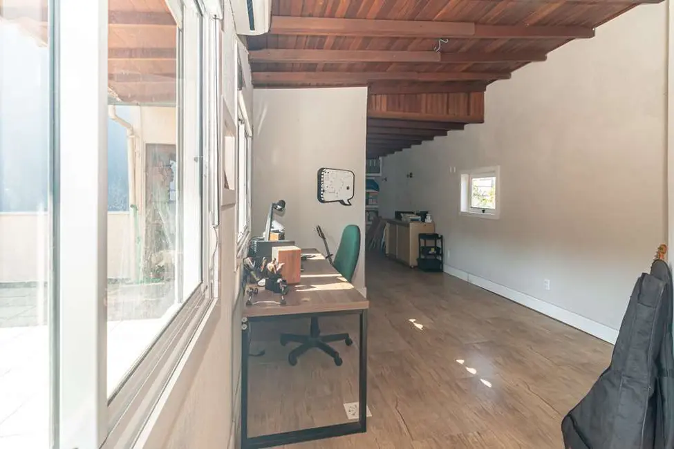 Foto 8 de Apartamento com 3 quartos à venda, 170m2 em Auxiliadora, Porto Alegre - RS