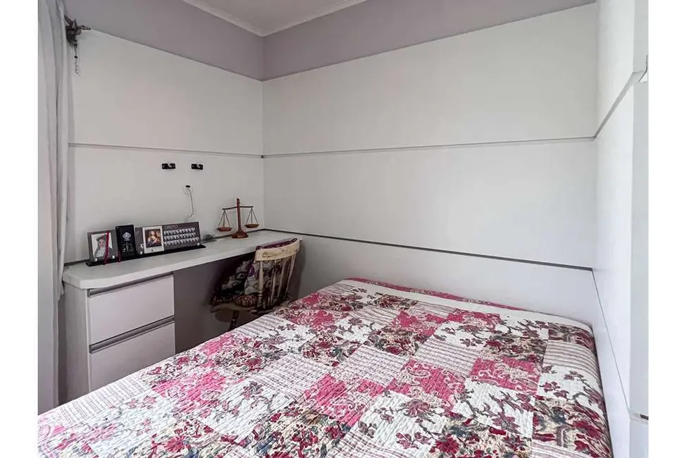 Casa com 3 quartos à venda, 183m2 em Nossa Senhora das Graças, Canoas - RS - imagem 7 Foto 7 de Casa com 3 quartos à venda, 183m2 em Nossa Senhora das Graças, Canoas - RS