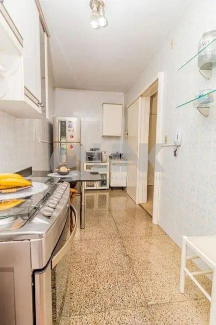 Foto 4 de Apartamento com 2 quartos à venda, 73m2 em Cristo Redentor, Porto Alegre - RS