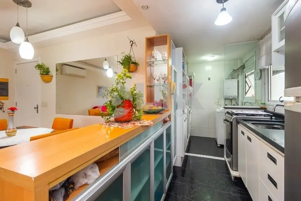 Apartamento com 3 quartos à venda, 76m2 em Cristo Redentor, Porto Alegre - RS - imagem 7 Foto 7 de Apartamento com 3 quartos à venda, 76m2 em Cristo Redentor, Porto Alegre - RS