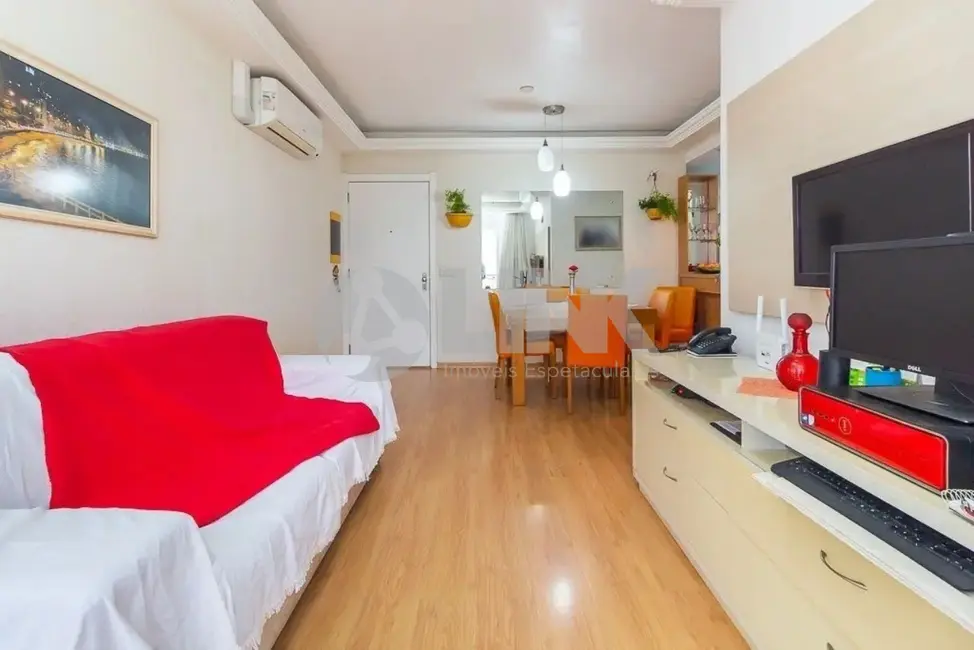 Apartamento com 3 quartos à venda, 76m2 em Cristo Redentor, Porto Alegre - RS - imagem 6 Foto 6 de Apartamento com 3 quartos à venda, 76m2 em Cristo Redentor, Porto Alegre - RS