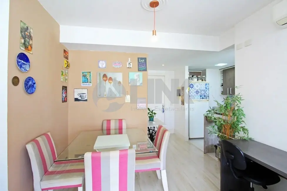 Apartamento com 2 quartos à venda, 60m2 em Cristo Redentor, Porto Alegre - RS - imagem 8 Foto 8 de Apartamento com 2 quartos à venda, 60m2 em Cristo Redentor, Porto Alegre - RS