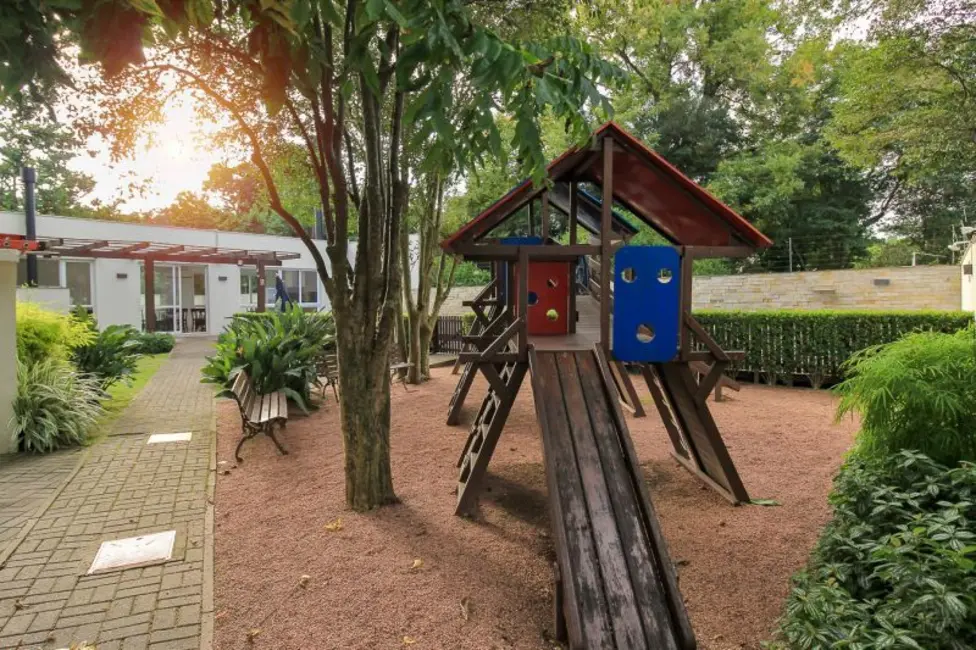 Casa com 3 quartos à venda, 178m2 em Ipanema, Porto Alegre - RS - imagem 7 Foto 7 de Casa com 3 quartos à venda, 178m2 em Ipanema, Porto Alegre - RS