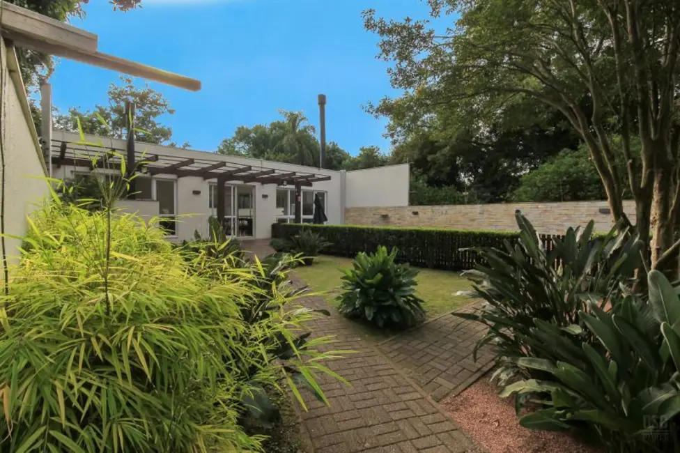 Casa com 3 quartos à venda, 178m2 em Ipanema, Porto Alegre - RS - imagem 8 Foto 8 de Casa com 3 quartos à venda, 178m2 em Ipanema, Porto Alegre - RS