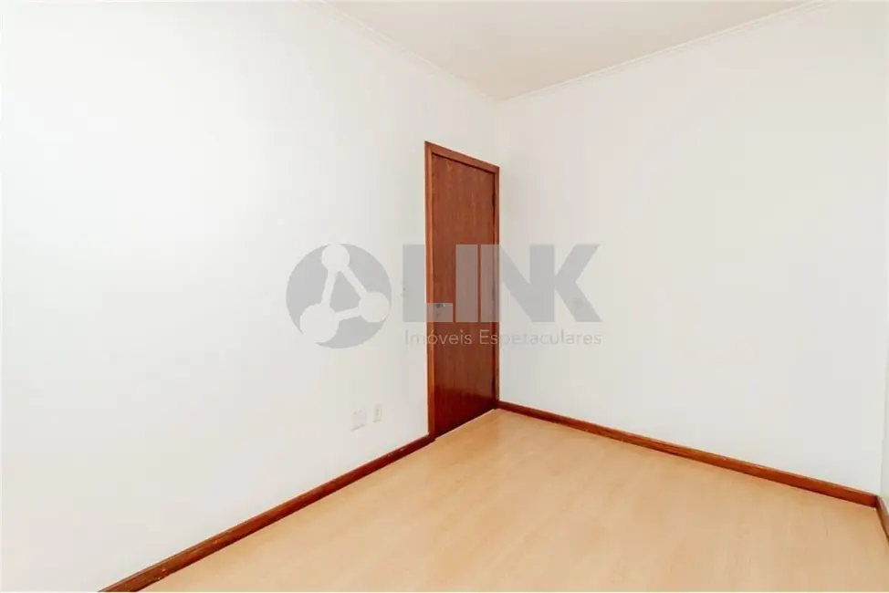 Foto 7 de Apartamento com 2 quartos à venda, 61m2 em São Sebastião, Porto Alegre - RS