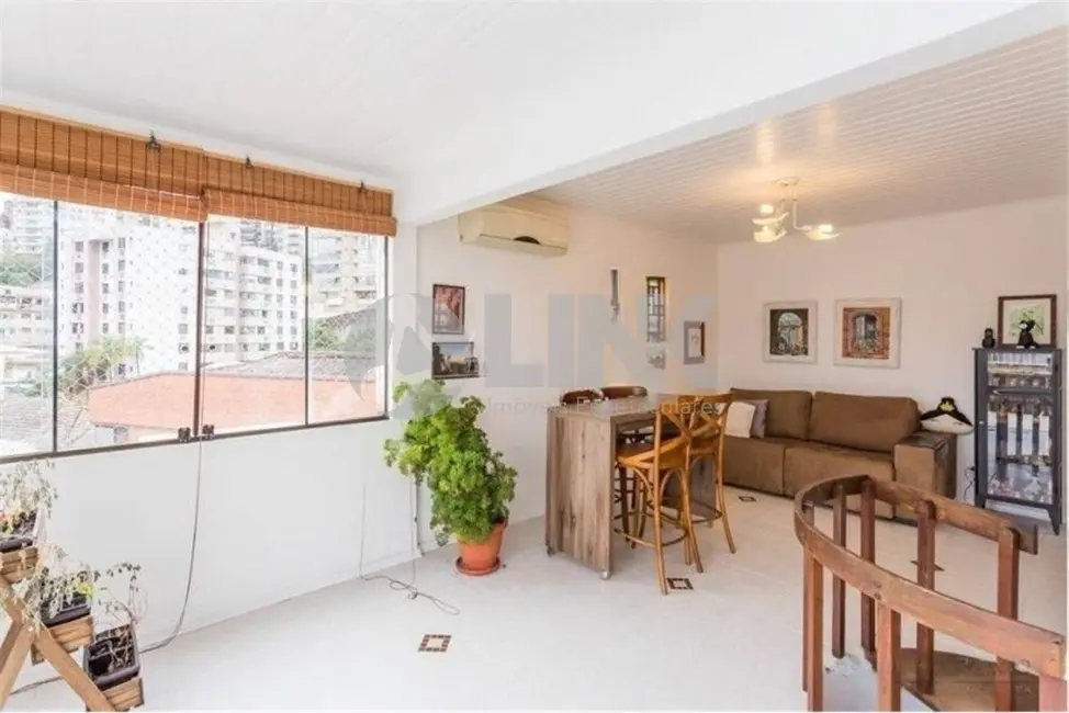 Foto 2 de Apartamento com 4 quartos à venda, 153m2 em Moinhos de Vento, Porto Alegre - RS