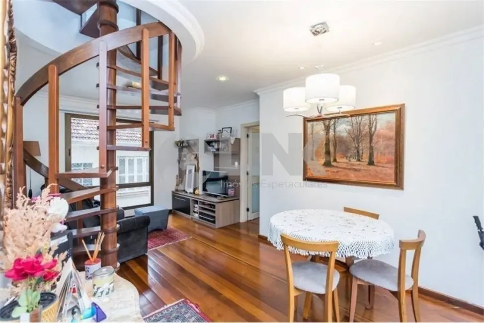Apartamento com 4 quartos à venda, 153m2 em Moinhos de Vento, Porto Alegre - RS - imagem 6 Foto 6 de Apartamento com 4 quartos à venda, 153m2 em Moinhos de Vento, Porto Alegre - RS