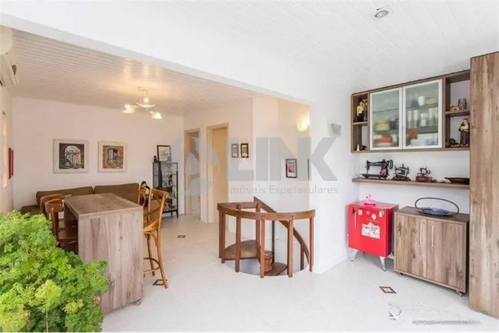 Apartamento com 4 quartos à venda, 153m2 em Moinhos de Vento, Porto Alegre - RS - imagem 4 Foto 4 de Apartamento com 4 quartos à venda, 153m2 em Moinhos de Vento, Porto Alegre - RS