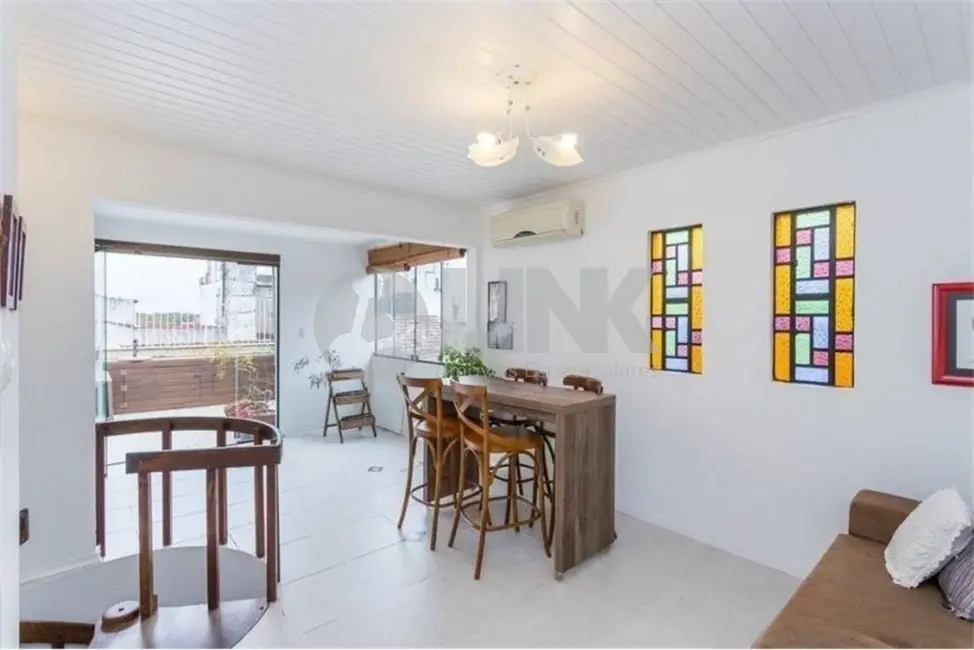 Apartamento com 4 quartos à venda, 153m2 em Moinhos de Vento, Porto Alegre - RS - imagem 3 Foto 3 de Apartamento com 4 quartos à venda, 153m2 em Moinhos de Vento, Porto Alegre - RS