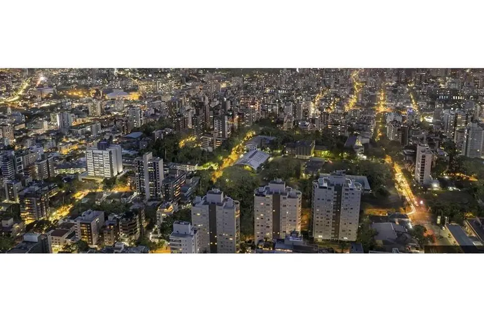 Apartamento com 3 quartos à venda, 117m2 em Santa Cecília, Porto Alegre - RS - imagem 9 Foto 9 de Apartamento com 3 quartos à venda, 117m2 em Santa Cecília, Porto Alegre - RS