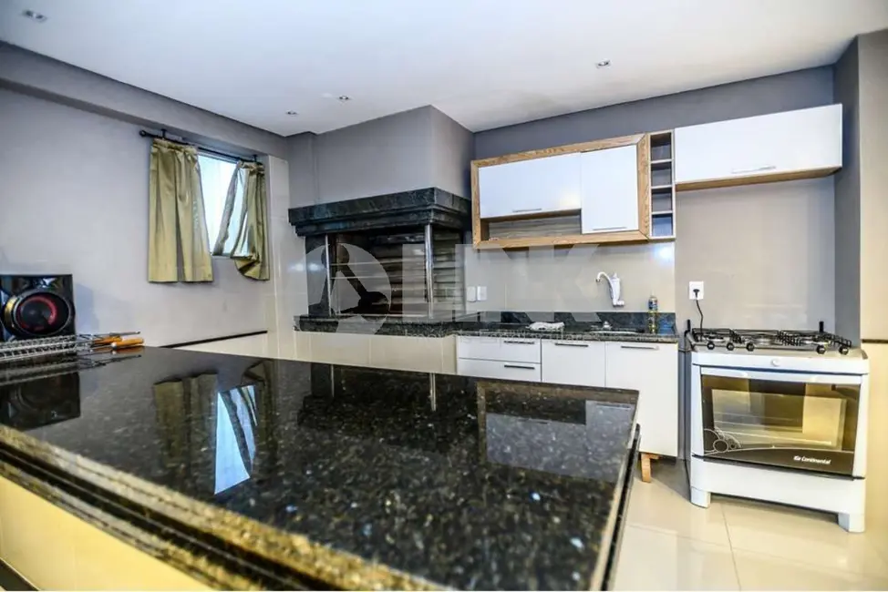 Foto 8 de Apartamento com 3 quartos à venda, 262m2 em Auxiliadora, Porto Alegre - RS